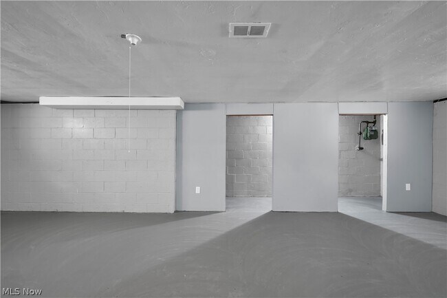 Building Photo - 3794 Salisbury Rd