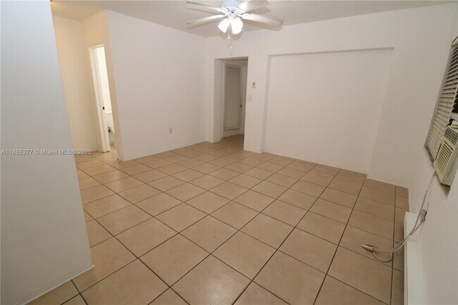 Building Photo - 777 NE 85th St