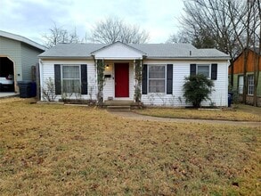 Building Photo - 8910 Santa Clara Dr