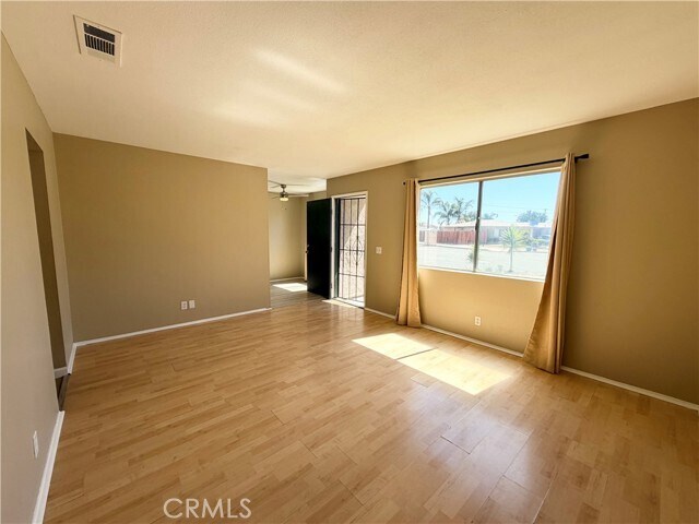 Building Photo - 384 Cll Cazadero