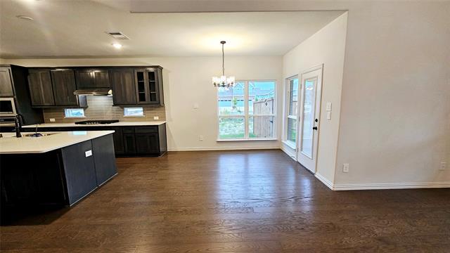 Building Photo - 3103 Grandview Dr