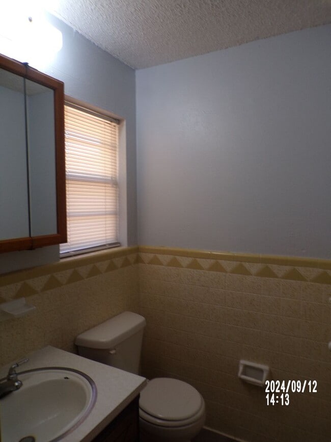 Building Photo - Pets negotiable with owner approval