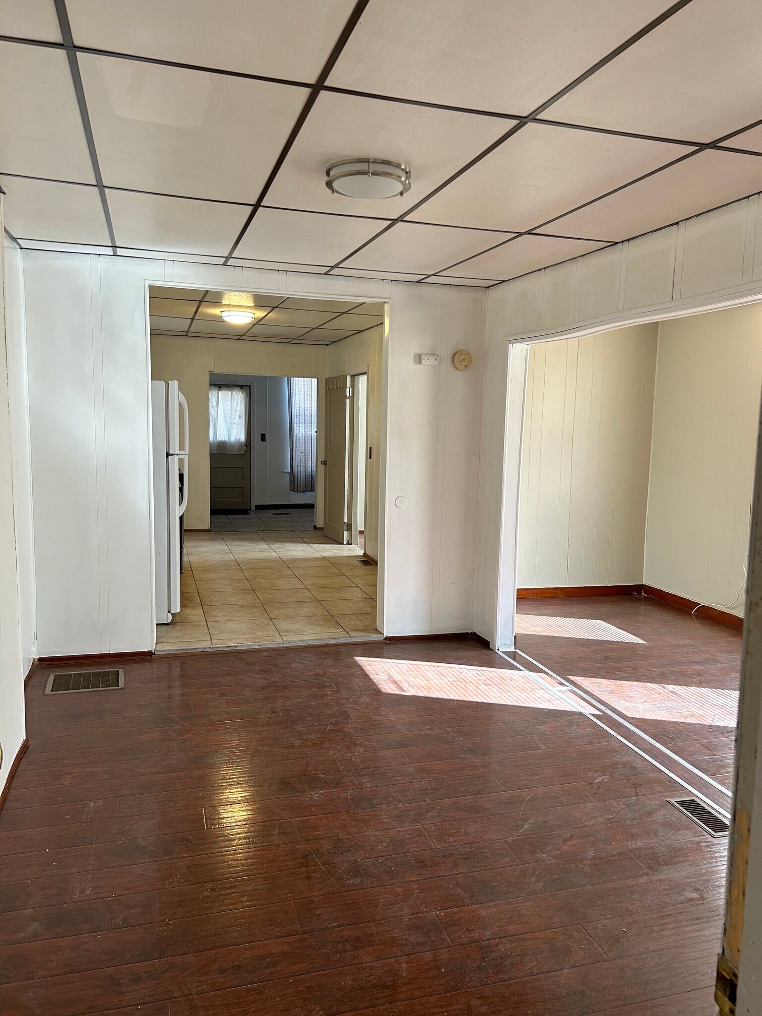 Building Photo - 1908 4th Ave