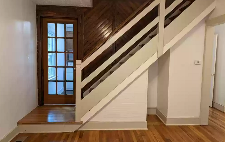 Family Room, Laundry Room - 1010 Kensington Ave