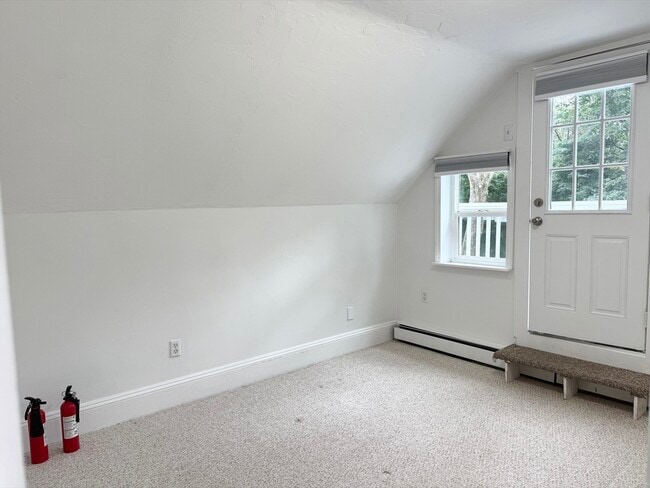 Building Photo - 45 Emmett Ave