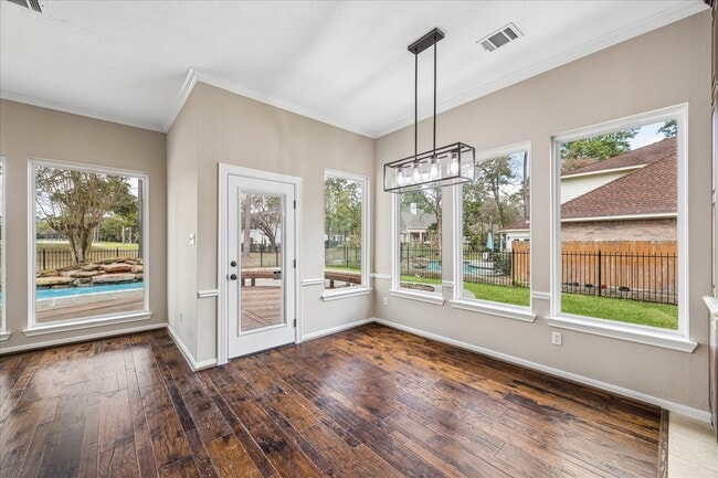 Building Photo - 123 N Concord Forest Cir