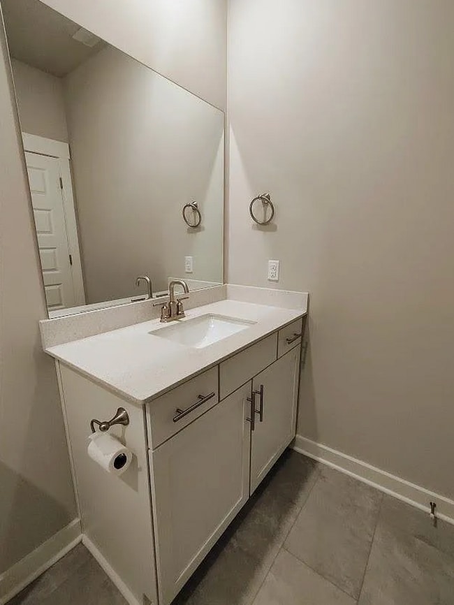 Building Photo - 417 Golden Mdw Ln