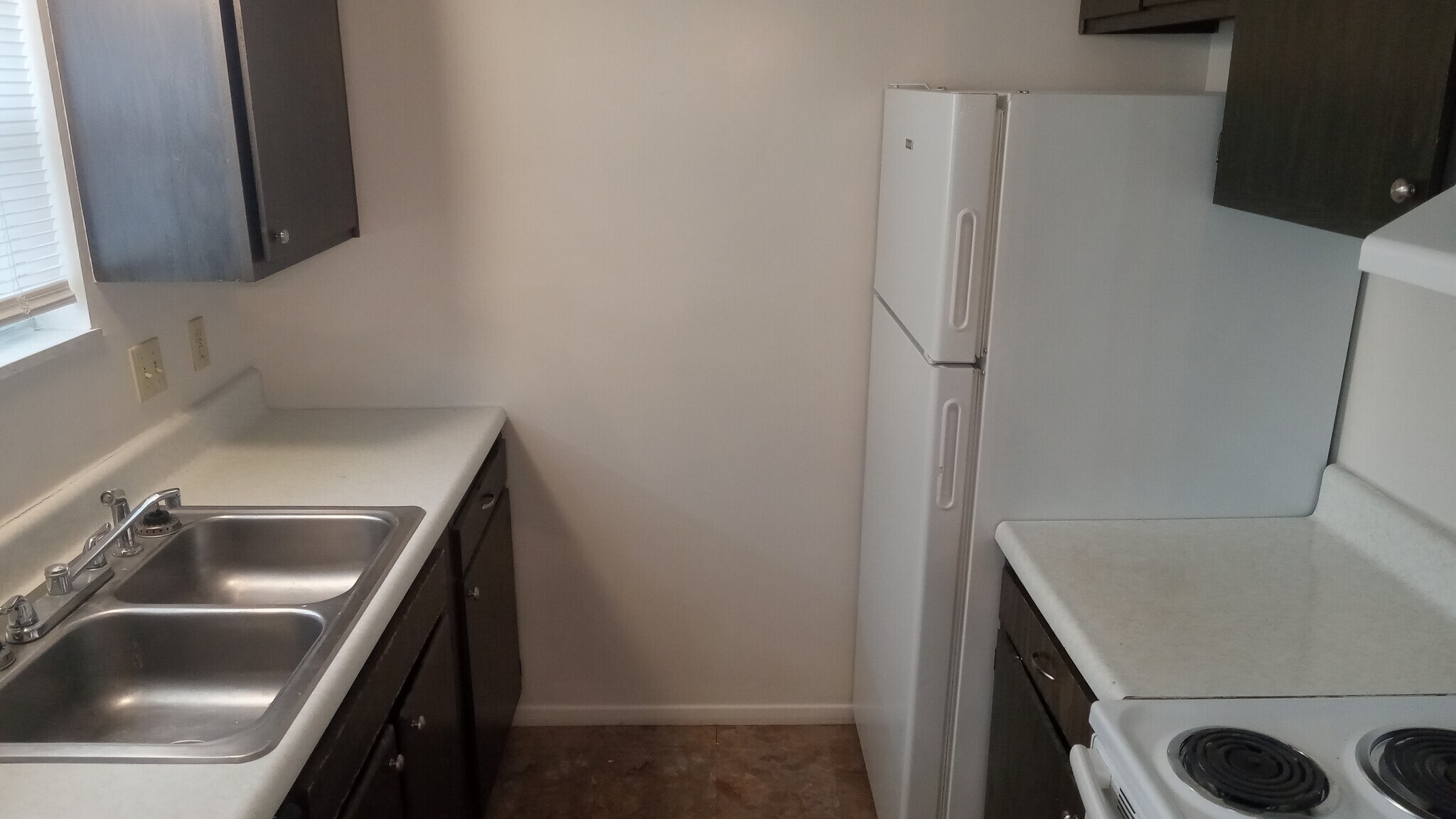 Building Photo - 8045 Pippin Rd