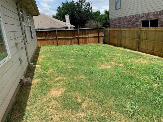 Building Photo - 1513 Heron Dr