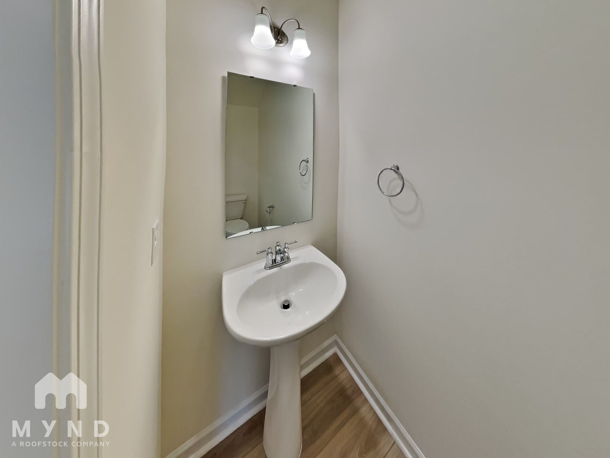 Building Photo - 5213 Maynard Hl Dr