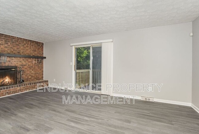 Building Photo - 4606 Glenway Ave