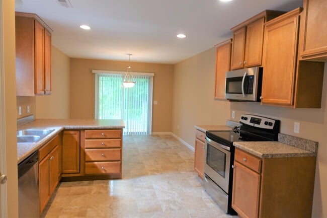 Building Photo - 161 Tiara Ridge Ln