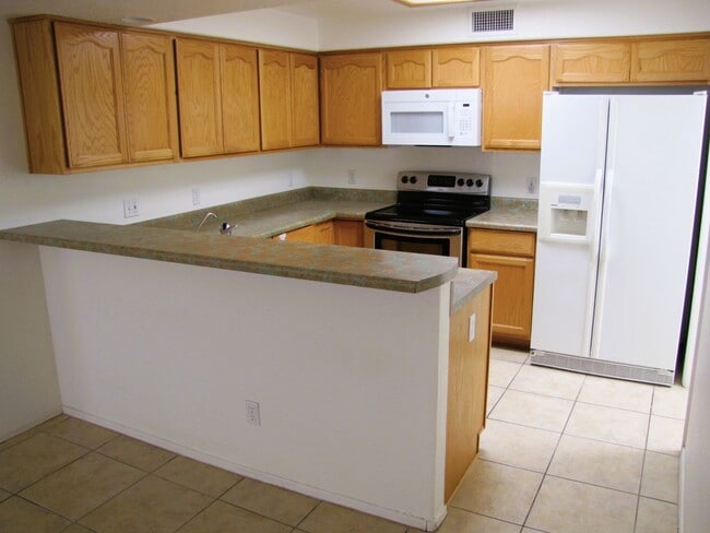 Building Photo - 2BR/2BA/2CG, 1437 sq.ft. rental w/ community pool in Sierra Springs subdivision in Sierra Vista, AZ