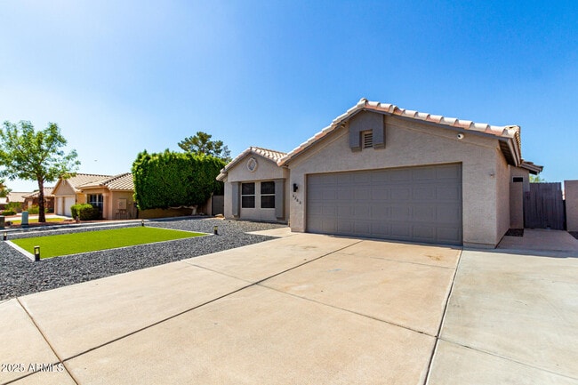 Building Photo - 6202 E Quartz St