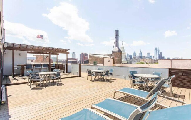 Building Photo - Luxurious 1-Bed/1-Bath Condo At Bridgeview Place! Available January 2026!