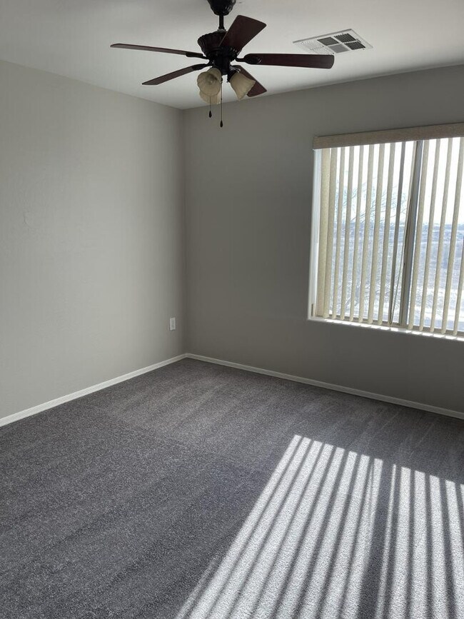 Building Photo - 24155 W Desert Bloom St