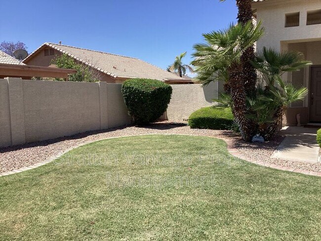 Building Photo - 1017 S Clancy Cir