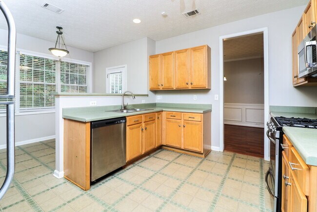 Building Photo - 109 Diamond Ridge Ave