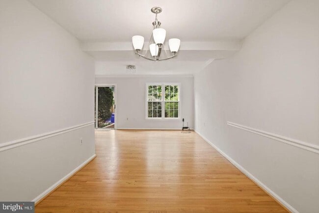 Building Photo - 6531 Kemper Lakes Ct