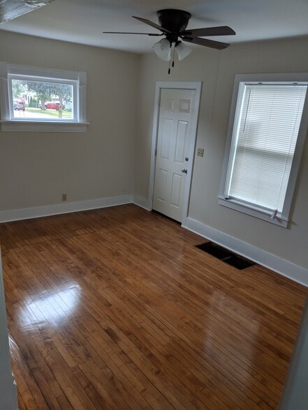Living Room - 211 McKinley Ave