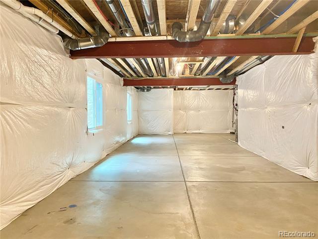 Building Photo - 15604 E 47th Dr