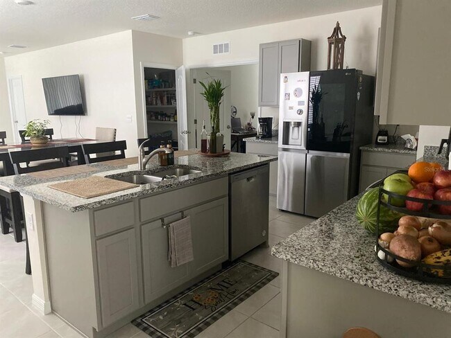 Building Photo - 3495 Sandalwood Isle Wy