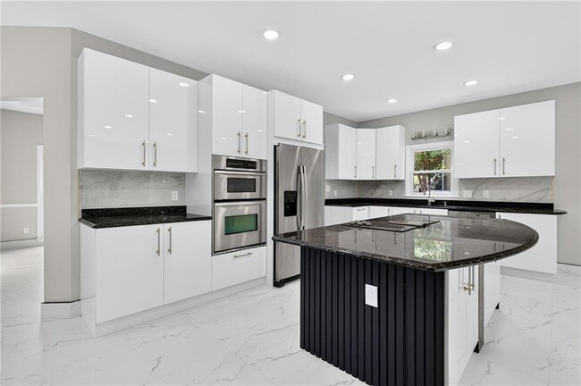 Building Photo - 475 Trammell Dr