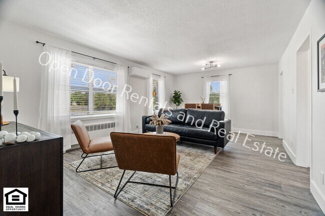 Building Photo - 1823 Griswold Dr