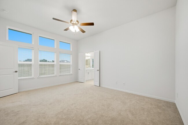 Building Photo - 16634 Villa Del Mar Ln