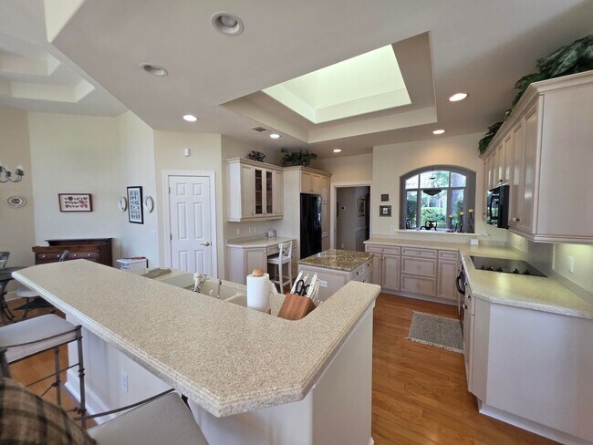 Building Photo - Hilton Head Plantation home