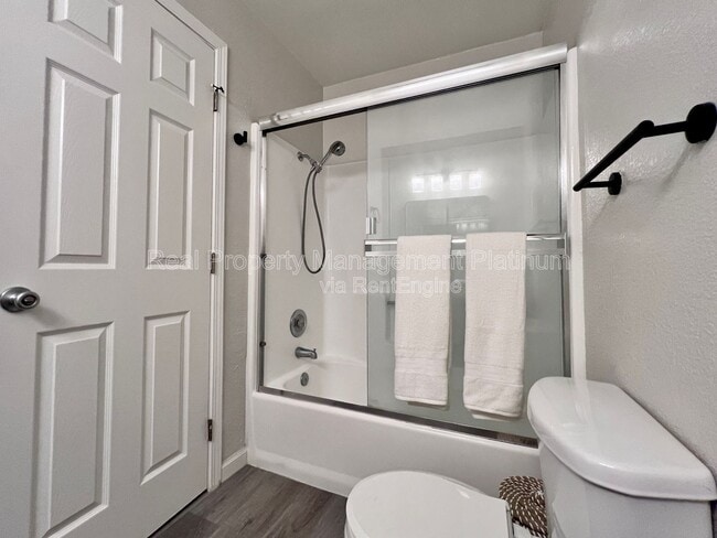 Building Photo - 4244 N Brix Ave