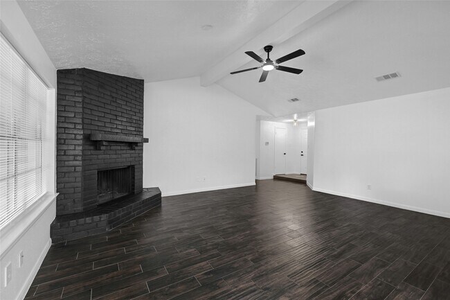 Building Photo - 24102 Pepperrell Pl St