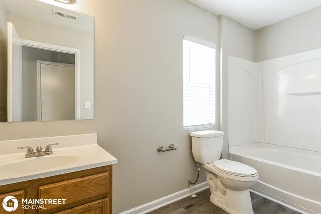 Building Photo - 2454 Quarry Ridge Ln, Raleigh, NC 27610