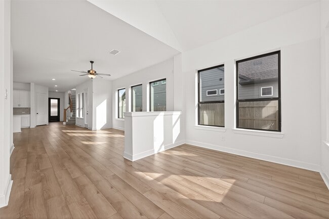 Building Photo - 16915 Chapel Knox Dr