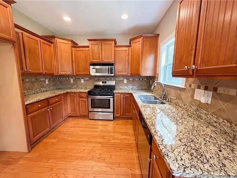 Building Photo - 2983 Boulder Walk Ct SE