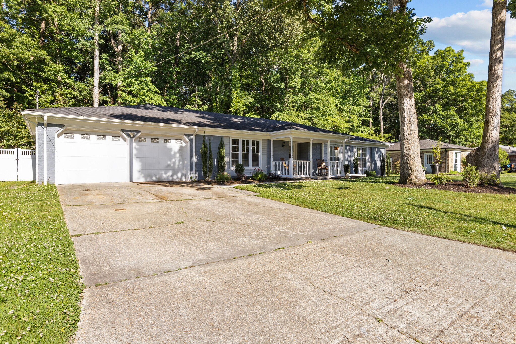 Building Photo - 524 Rodney Ln