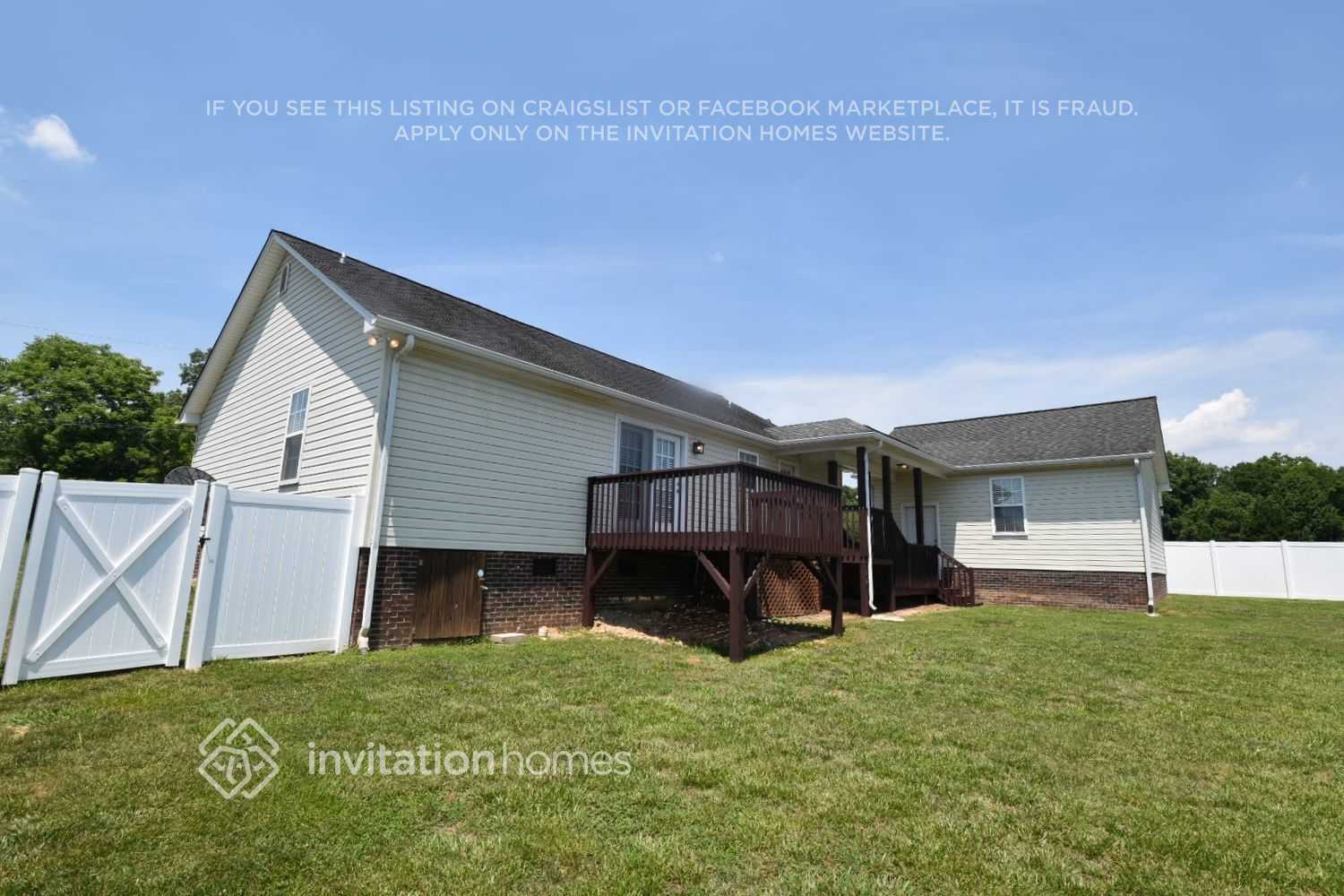 Building Photo - 1607 Riverview Rd