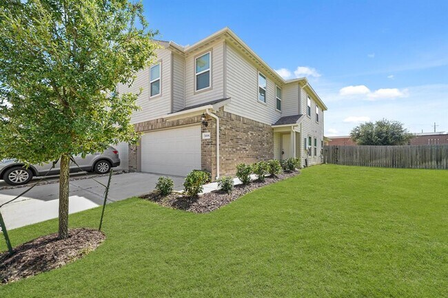 Building Photo - 7006 Cedar Breeze Ct