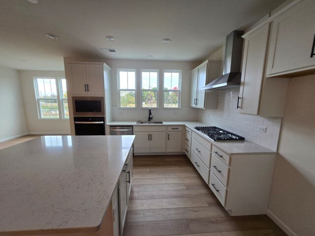 Building Photo - 24410 W Alexis Ln