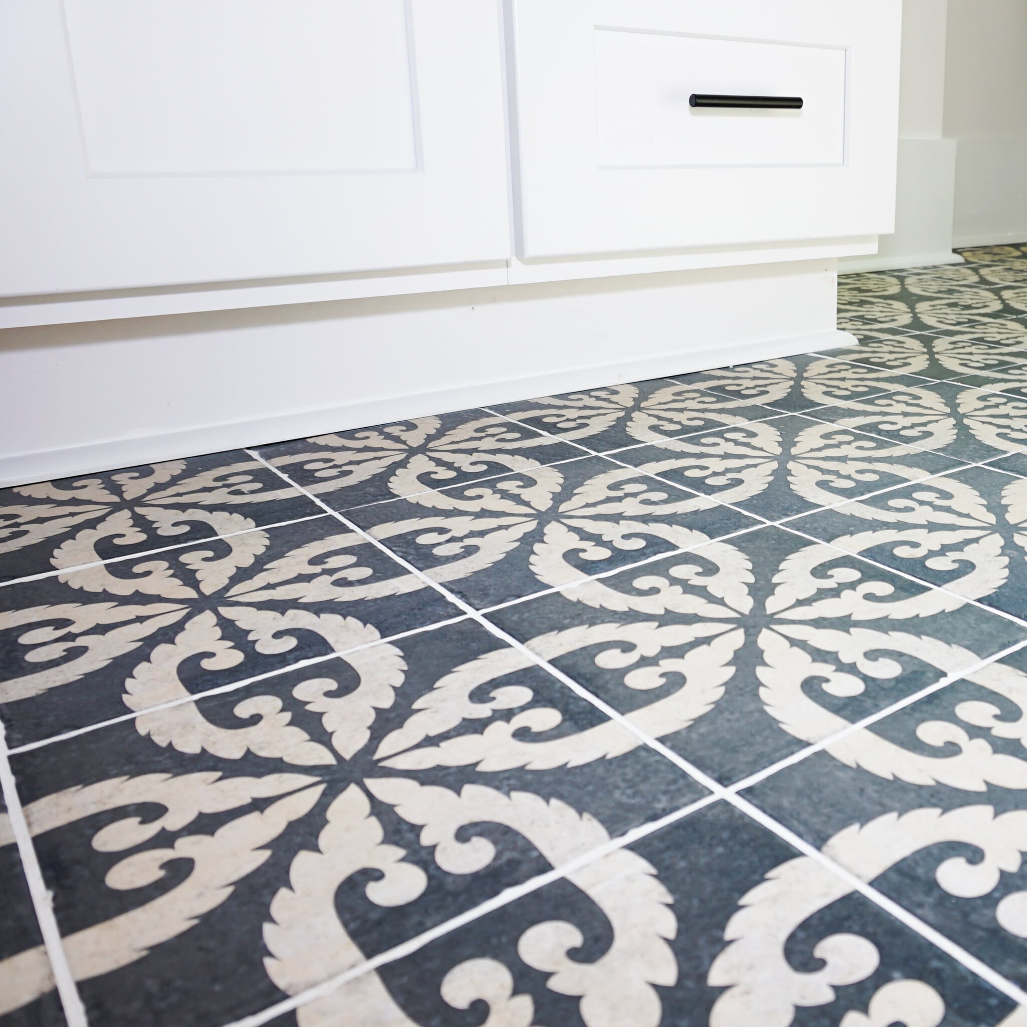 Did we mention the tile? - 1003 Parkwood Ave
