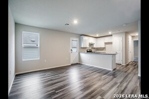 Building Photo - 5539 Midcrown Dr