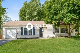 Building Photo - 3 Bedroom Pet-Friendly Home in BELTON, MO with Main Street Renewal