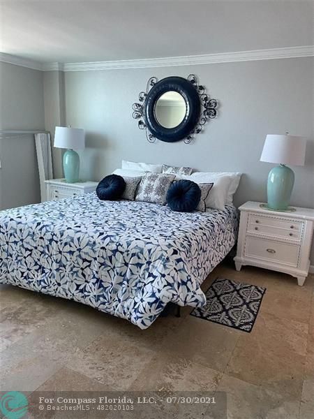 Building Photo - 1900 S Ocean Blvd