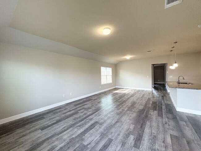 Building Photo - 11708 Cambrian Rd