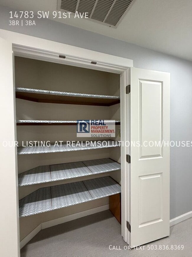 Building Photo - 14783 SW 91st Ave