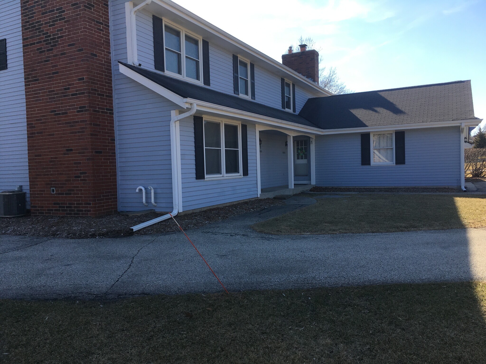 Building Photo - 16555 Dane Ct E