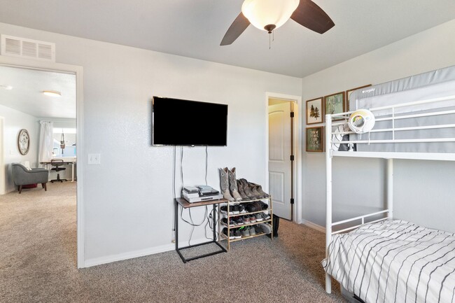 Building Photo - Exceptional 2 Story With Finished Basement!
