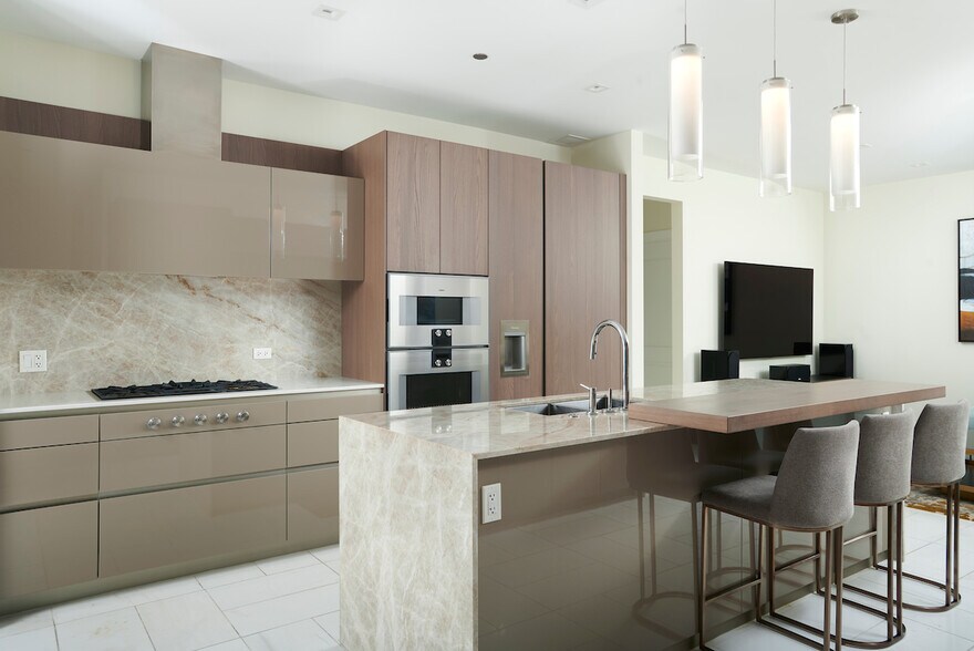 Building Photo - 363 E Wacker Dr