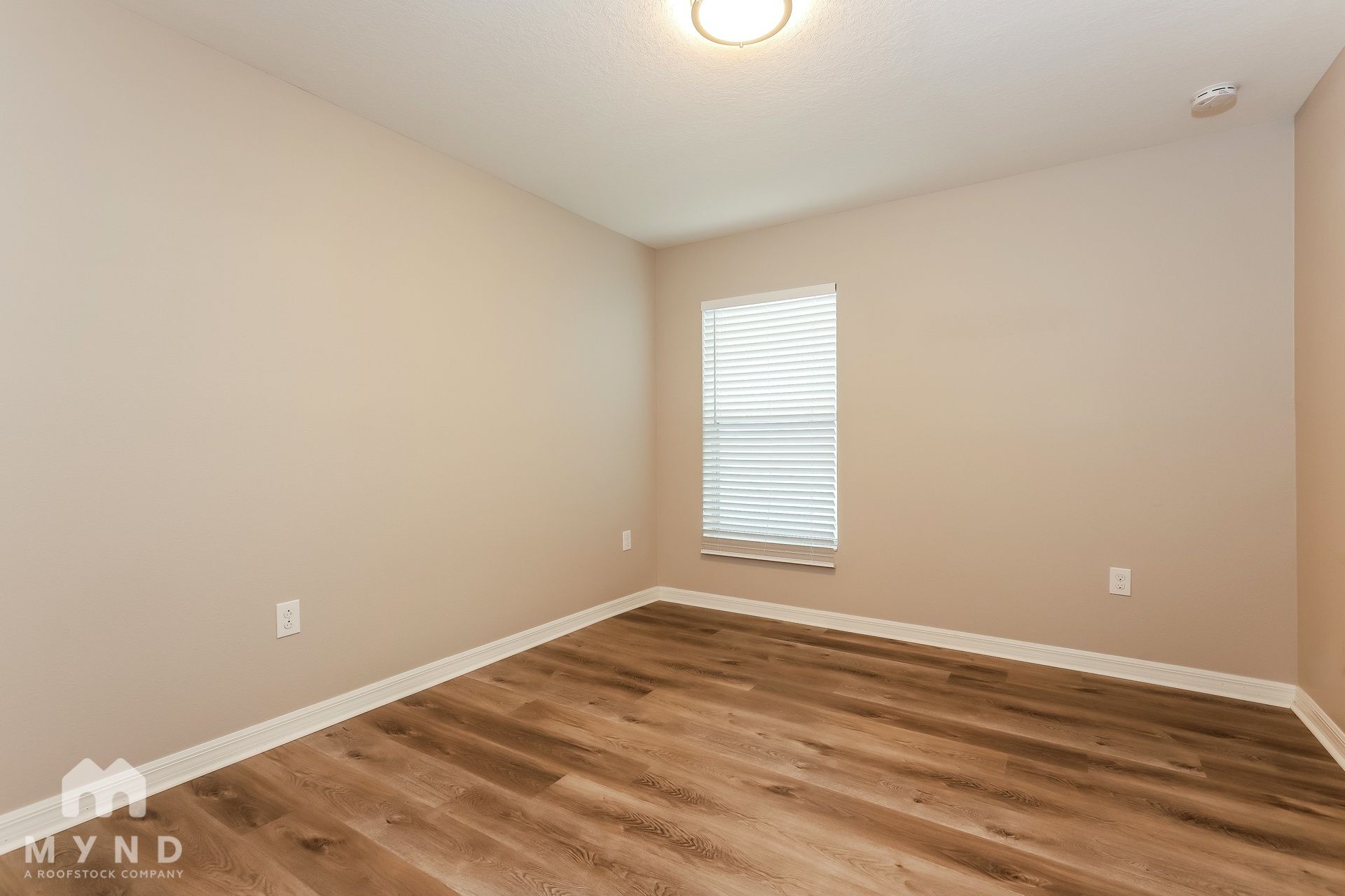 Building Photo - 10313 Summer Azure Dr
