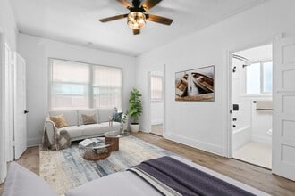 Building Photo - 1346 4th St